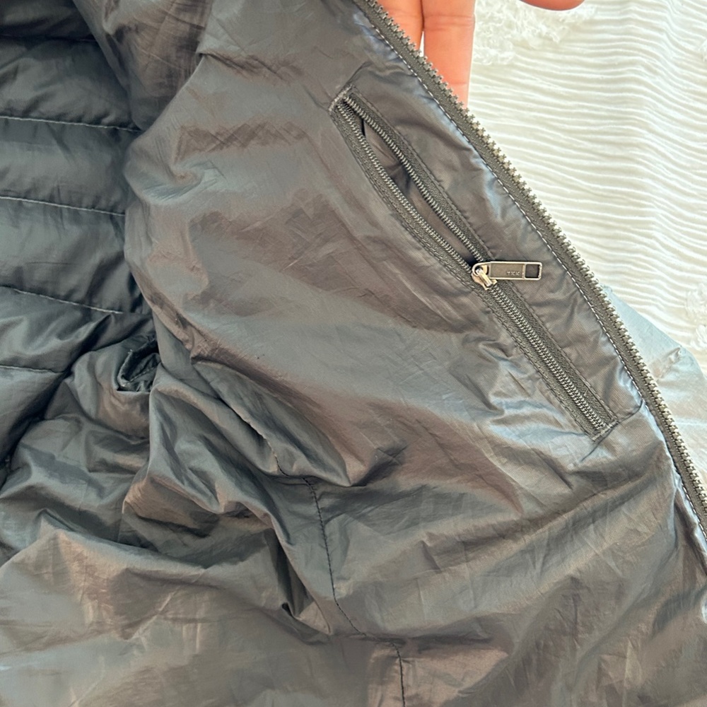 Women's Patagonia Down Sweater Jacket - Picture 6 of 8